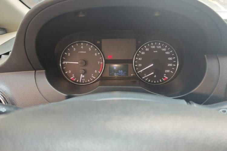 Used JAC Refine M3 2016 IKEA Edition 1.6L Luxury Smart Model