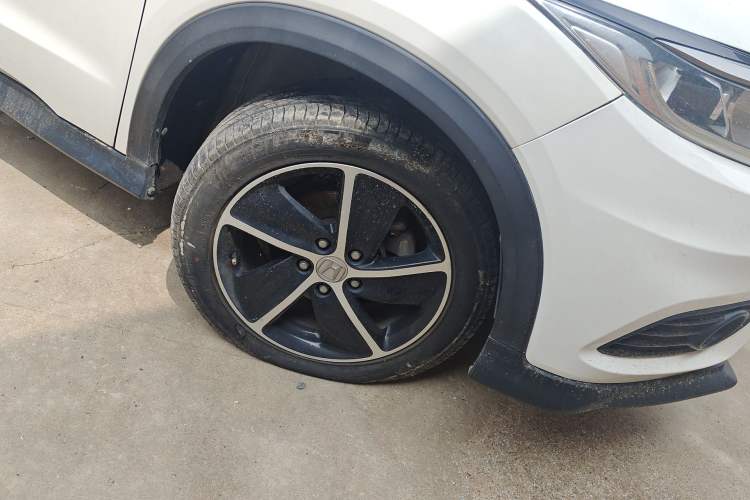 Used Honda Vezel 2020 1.5L CVT Pioneer Edition