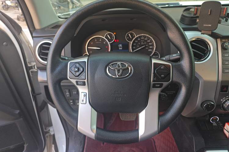 Used Toyota Tundra 
