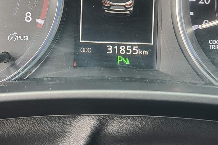 Used Toyota Highlander 2021 2.0T Two-Wheel Drive Luxury Edition 7 Seats
