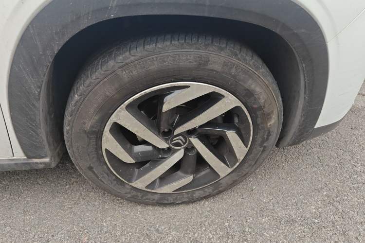 Used Citroen C3-XR 2015 1.6L Manual Pioneer Model Right Front Wheel Hub