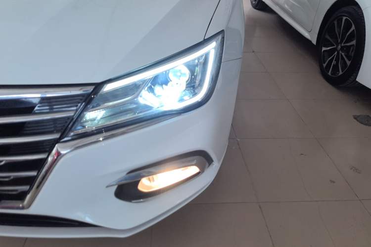 Used Roewe i5 2020 1.5L Manual 4G Connect Leehao Flagship Edition