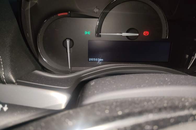 Used Cadillac ATS-L 2017 28T Fashion Edition Odometer Close Up