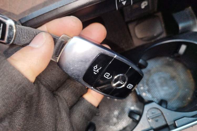 Used Mercedes-Benz E-Class 2023 Updated E 300 L Fashion Edition