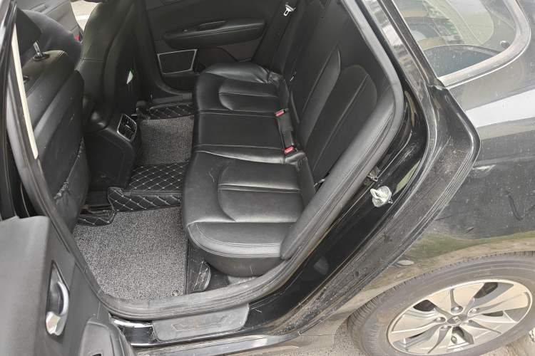 Used Kia K5 2016 2.0L Hybrid LUX Left Rear Seat
