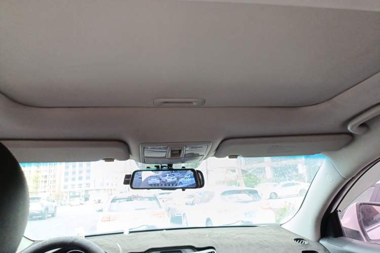 Used Kia Sportage R 2014 2.0L Automatic Two-Wheel Drive GLS Trim