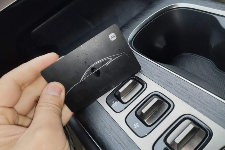 Used Xiaomi Auto SU7 2024 Four-Wheel-Drive Max Founder's Edition