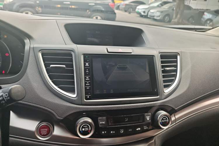 Used Honda CR-V 2015 2.4L two-wheel drive luxury version
