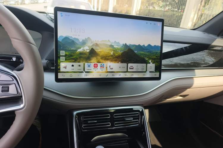 Used BYD Tang New Energy 2024 DM-i Glory Edition 112KM Prestige Model