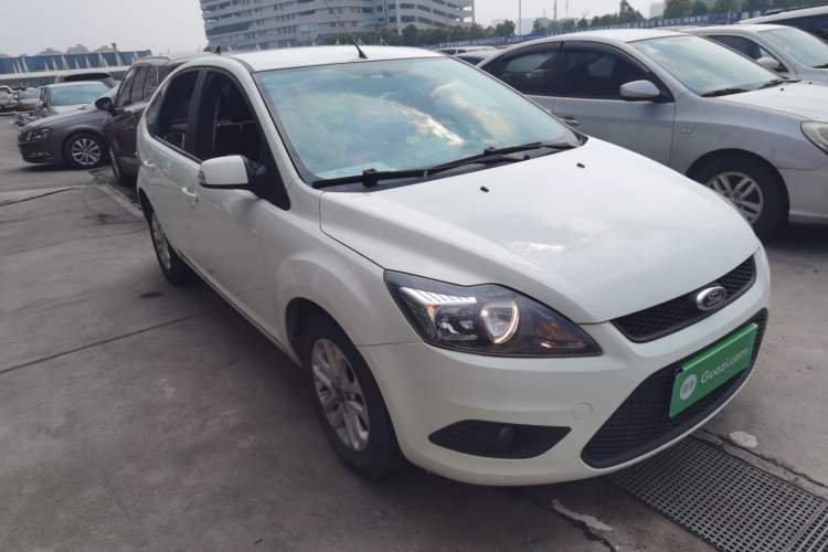 Used Ford Focus 2013 Hatchback Classic 1.8L Automatic Base Model
