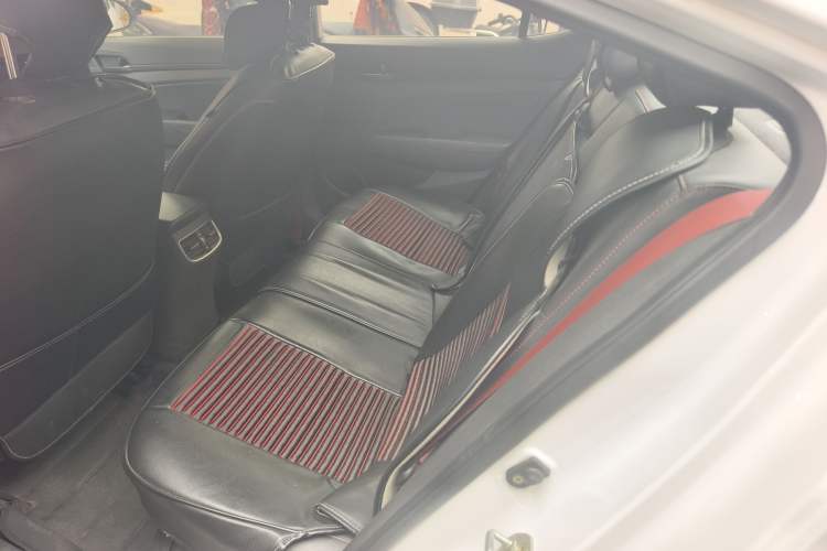 Used Hyundai Elantra (6th Generation / Lingdong) 2019 1.4T Dual-Clutch Xuan Dong · Dynamic Model
