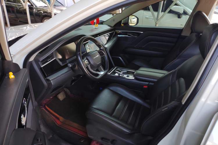 Used Venucia Star 2020 260T Automatic 48V Mild Hybrid Turbocharged Star Edition