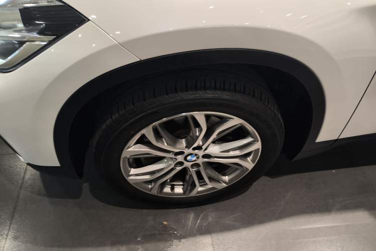 Used BMW X1 2018 sDrive20Li Leading Model