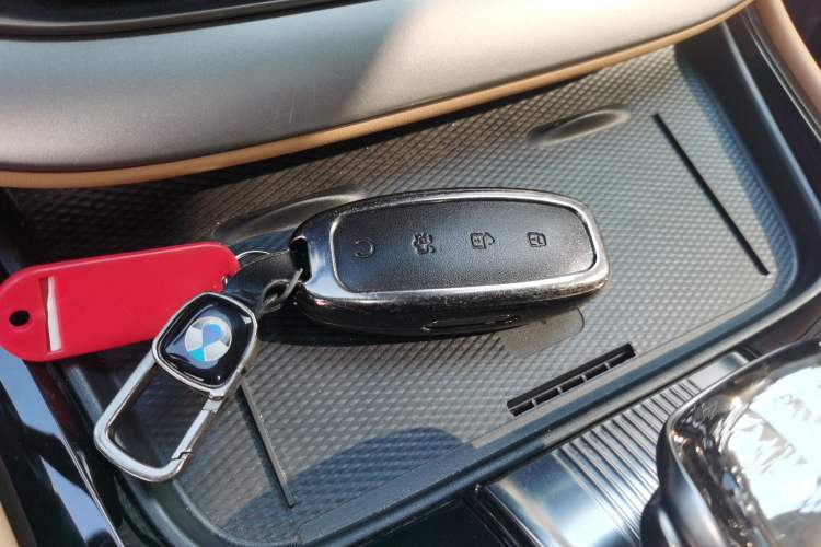 Used Denza D9 2024 DM-i 1050 Luxury Model