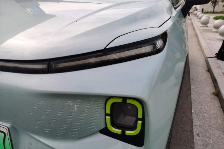 Used Geometry E Firefly 2022 401 km Linglong Tiger 4 Seats Left Front Headlight