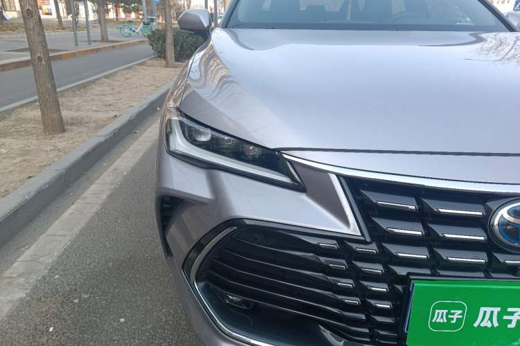 Used Toyota Avalon 2023 Dual-Motor 2.5L XLE Prestige Edition