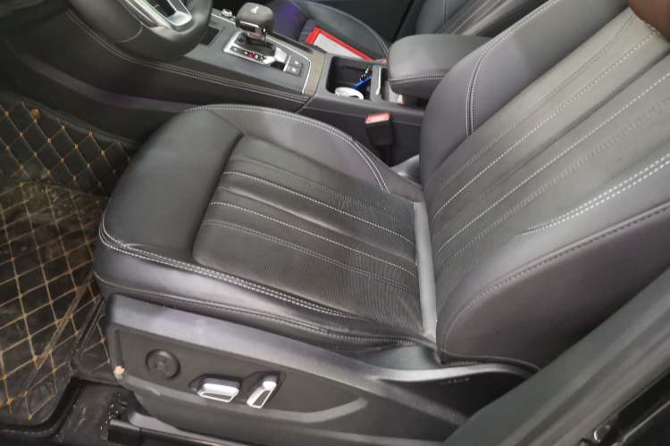 Used Audi Q5L 2023 40T Luxury Elegant Model
