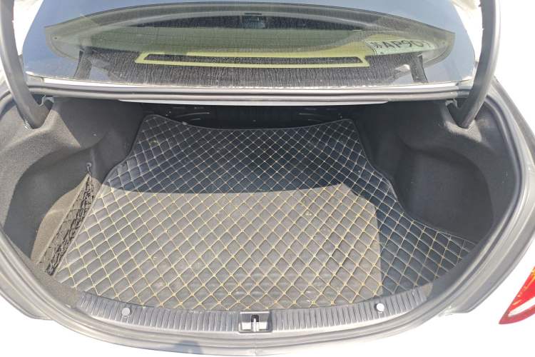 Used Mercedes-Benz C-Class 2018 C 200 L
