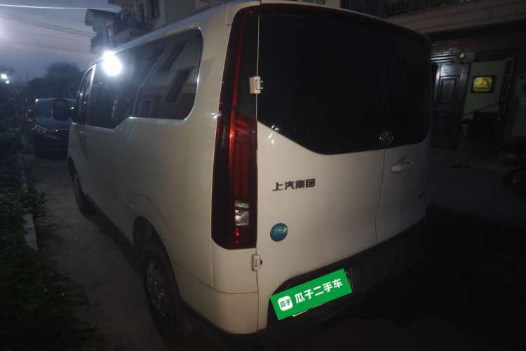 Used SAIC MAXUS Xintu V70 2023 2.0T Elite Edition Automatic Short Wheelbase Low Roof – 5/6 Seats
