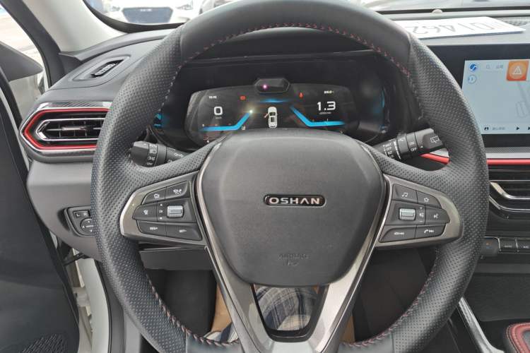 Used CHANGAN OSHAN X5 2021 1.5T DCT Flagship Edition Steering Wheel