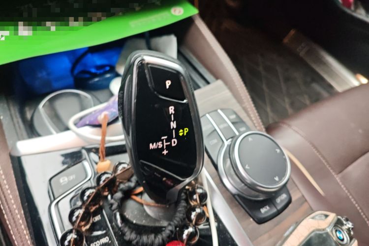 Used BMW 5 Series New Energy 2018 530Le Luxury Package Gear Lever