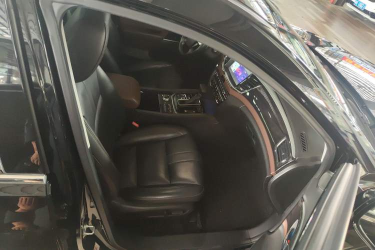 Used GAC Trumpchi GS8 2017 320T Four-Wheel Drive Supreme Edition (7-seater)