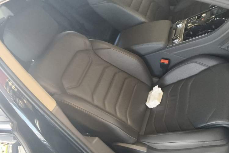 Used Volkswagen Touareg 2021 3.0 TSI Prestige Edition Classic Sport Package Right Front Seat