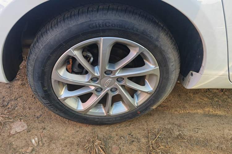 Used Geely Auto Emgrand 2021 UP 1.5L Manual Luxury Model
