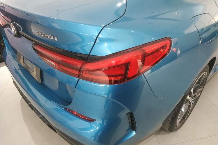 Used BMW 2 Series (Import) 2021 225i Four-Door Coupe M Sport Night Edition