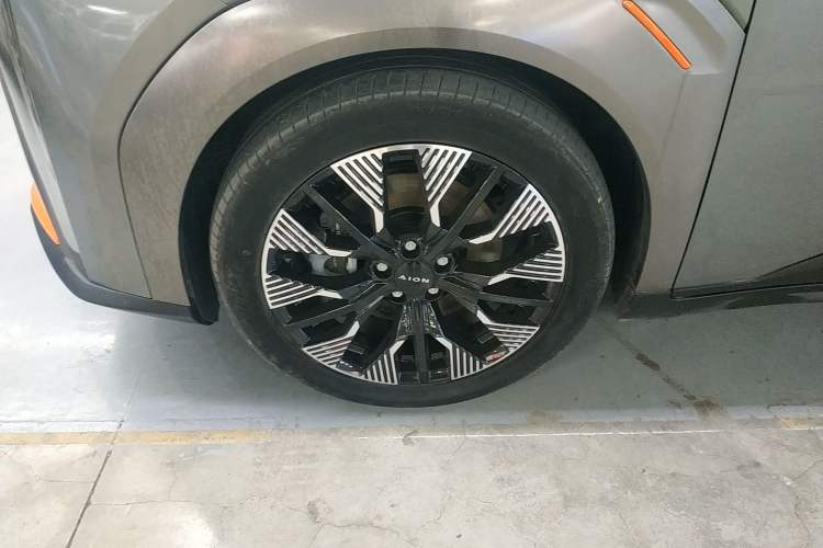 Used AION Y 2021 70 Tech Vitality Edition