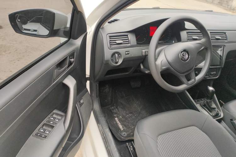 Used Volkswagen Santana 2019 1.5L Automatic Fashion Edition China VI