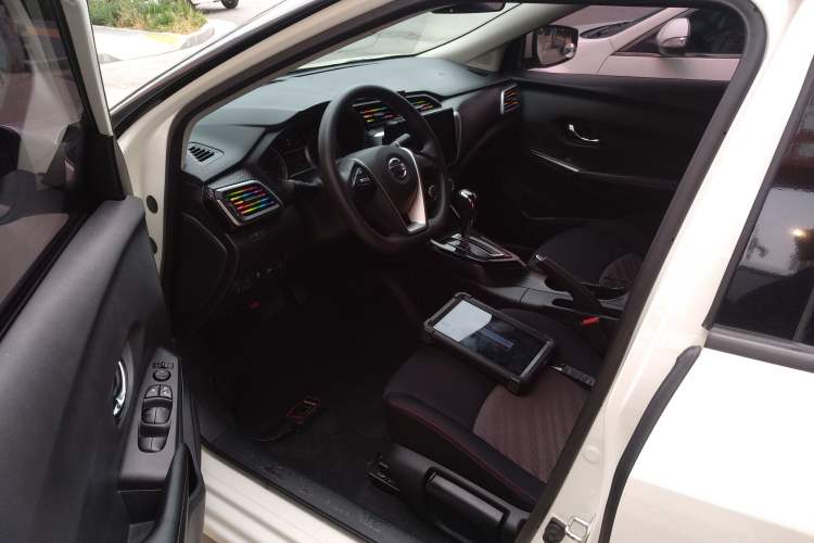 Used Nissan Lannia 2021 1.6L CVT Cool Edition Driver Seat