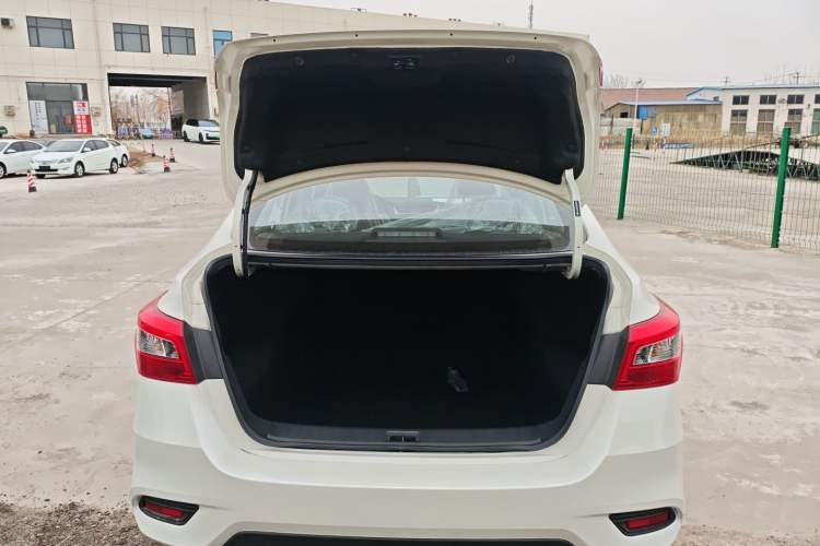 Used Nissan Sylphy 2024 Facelifted Three Classic 1.6XE CVT Comfort Edition