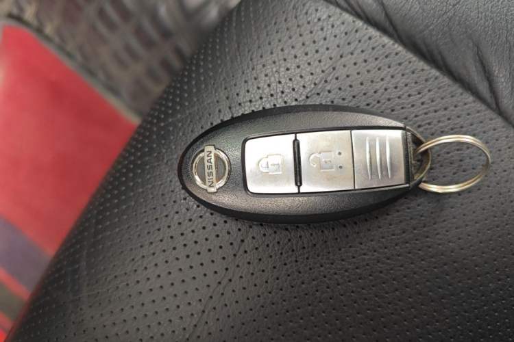 Used Nissan Terra 2018 2.5L Automatic 4x4 Luxury Edition
