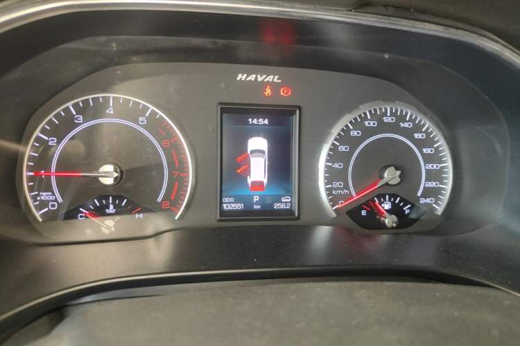 Used Haval H6 2017 Red Label 2.0T Automatic Two-Wheel Drive ZhiShang Model Instrument Cluster