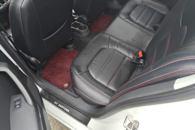 Used Volkswagen Santana 2021 1.5L Automatic Fashion Edition Left Rear Seat