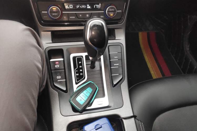 Used Geely Auto Emgrand GL 2021 UP 1.4T CVT Leading Edition
