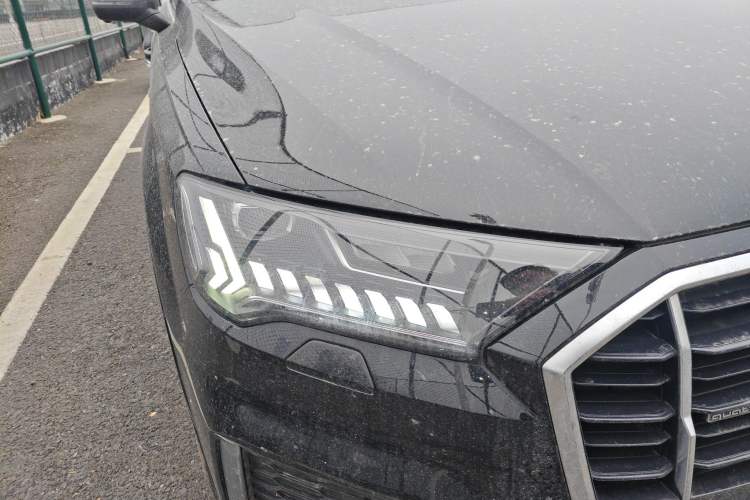 Used Audi Q7 2023 45 TFSI quattro S line Sport model