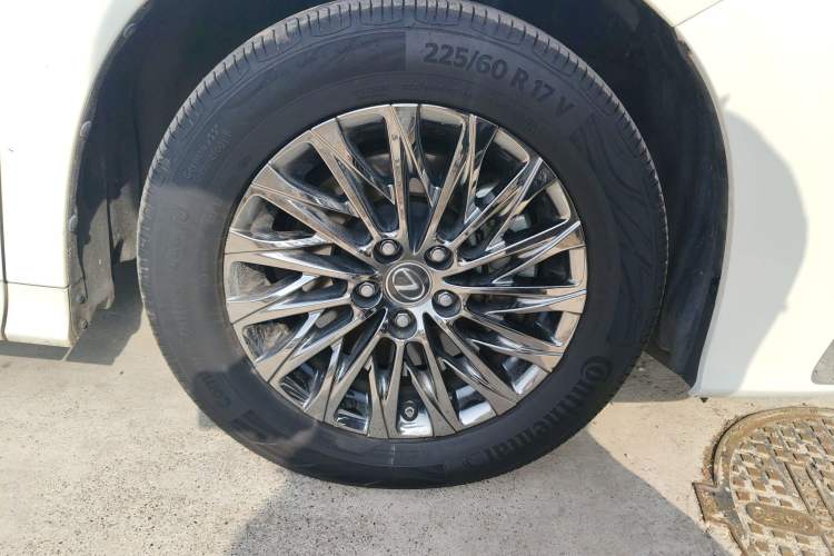 Used Lexus LM 2020 300h Four-Seat Grand Edition Exterior 7