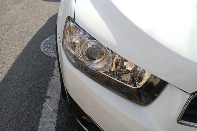 Used Chevrolet Captiva 2015 2.4L 4x4 Flagship Edition 7-Seater
