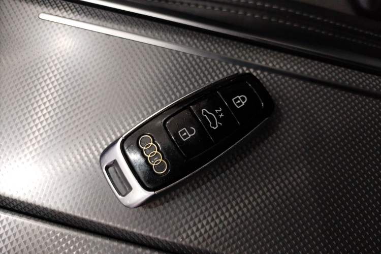 Used Audi A6L 2019 40 TFSI Luxury Dynamic Model
