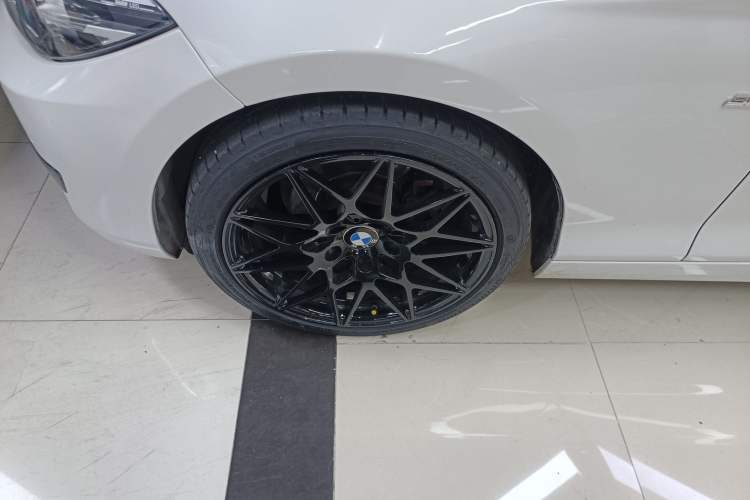 Used BMW 2 Series 2018 220i Convertible Coupe Sports Design Package