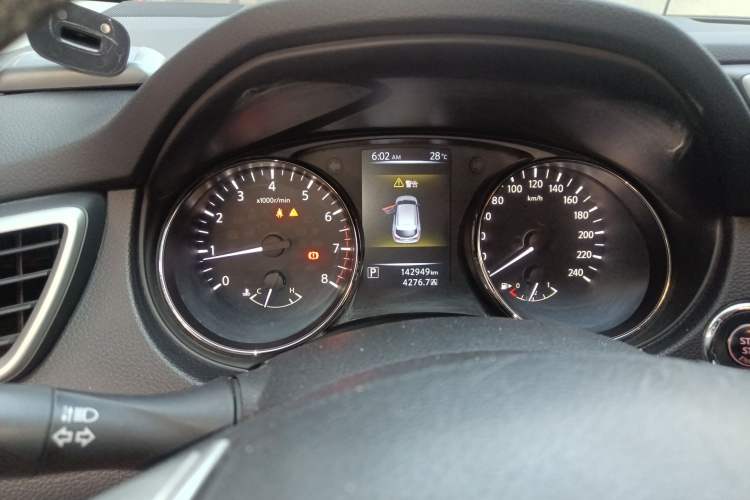 Used Nissan Qashqai 2017 2.0L CVT Luxury Edition China VI Standard Instrument Cluster