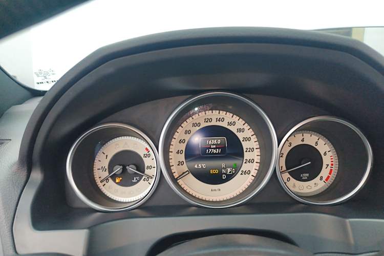 Used Mercedes-Benz E-Class 2014 E 200 Coupe Instrument Cluster