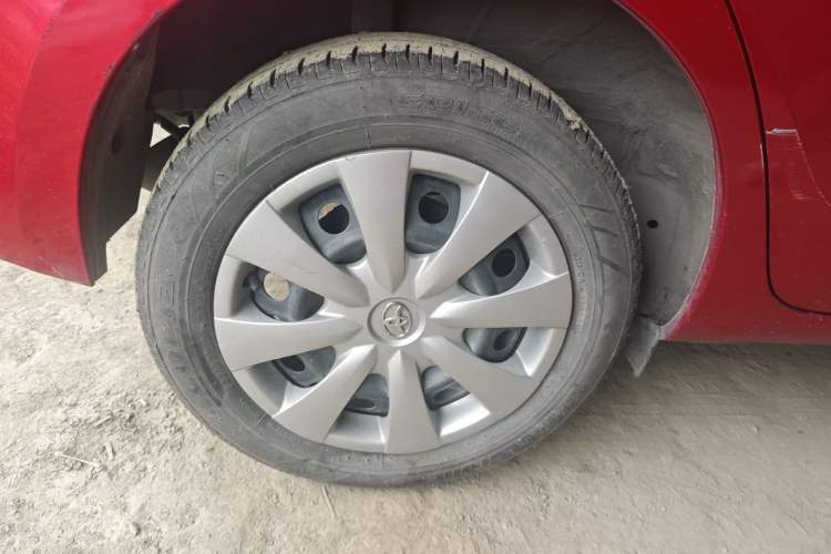 Used Toyota YARiS L Zhi Xuan 2014 1.3E Automatic Charm Edition
