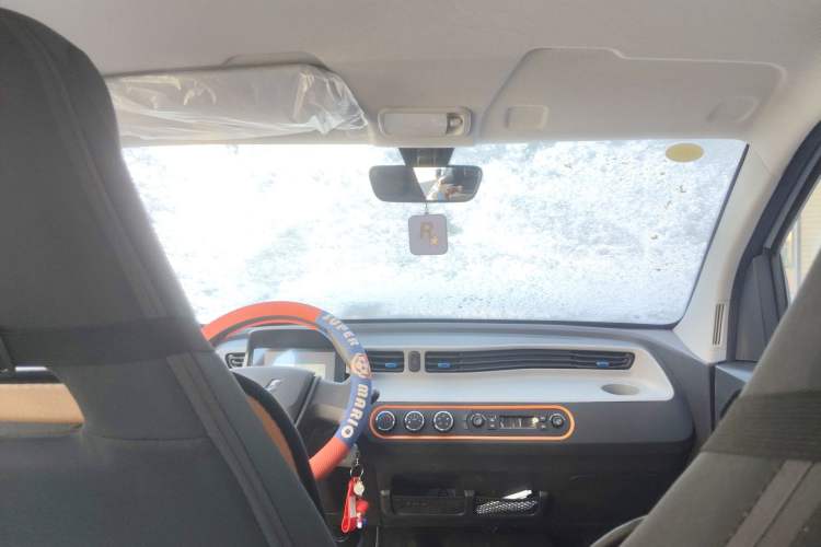 Used Wuling Hongguang MINIEV 2022 Macaron Fashion Edition Lithium-Nickel-Cobalt-Alpha-oxide