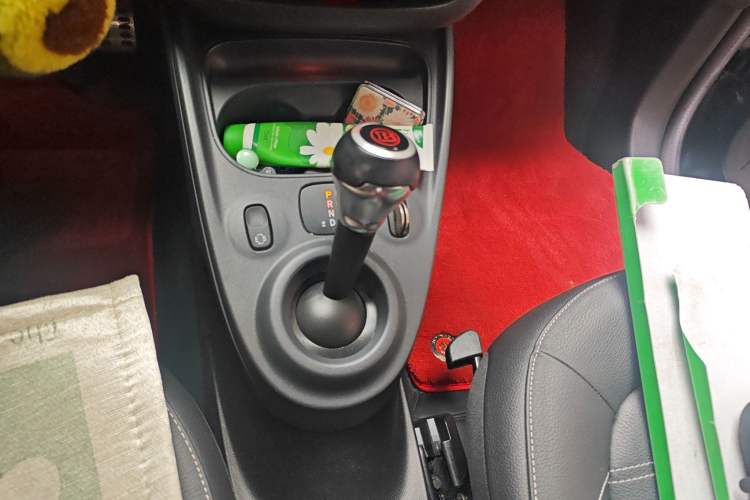 Used smart fortwo 2018 0.9T 66 kW Obsidian Flame Special Edition China V Standard
