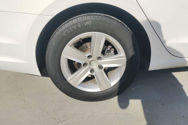 Used Volkswagen Lamando 2019 230TSI DSG Fashion Edition China VI Right Rear Wheel Hub