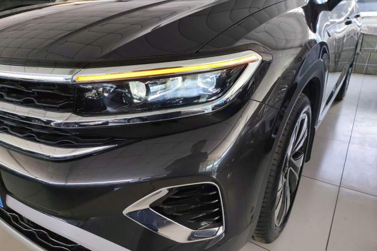 Used Volkswagen Talagon 2023 Facelift 380TSI All-Wheel Drive Luxury Jiajing Pro Version with 7 Seats