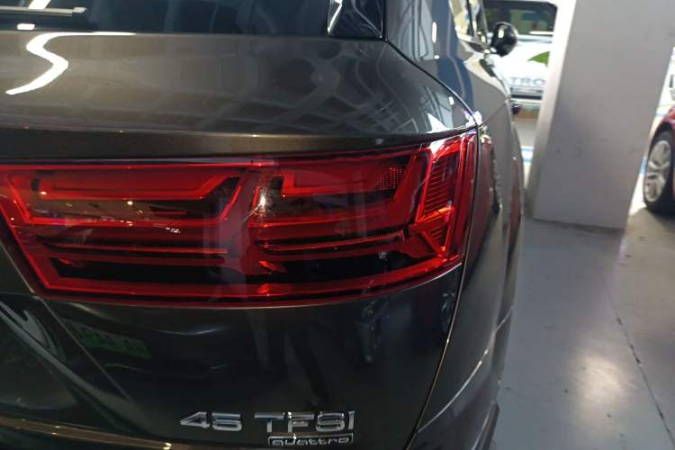 Used Audi Q7 2018 45 TFSI Technology Edition
